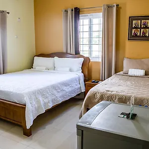 Incognito Reggae Bed & Breakfast